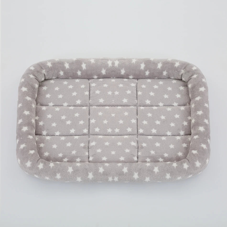 Lit doux en peluche pour chien et chat – Forme carrée, lavable, antidérapant