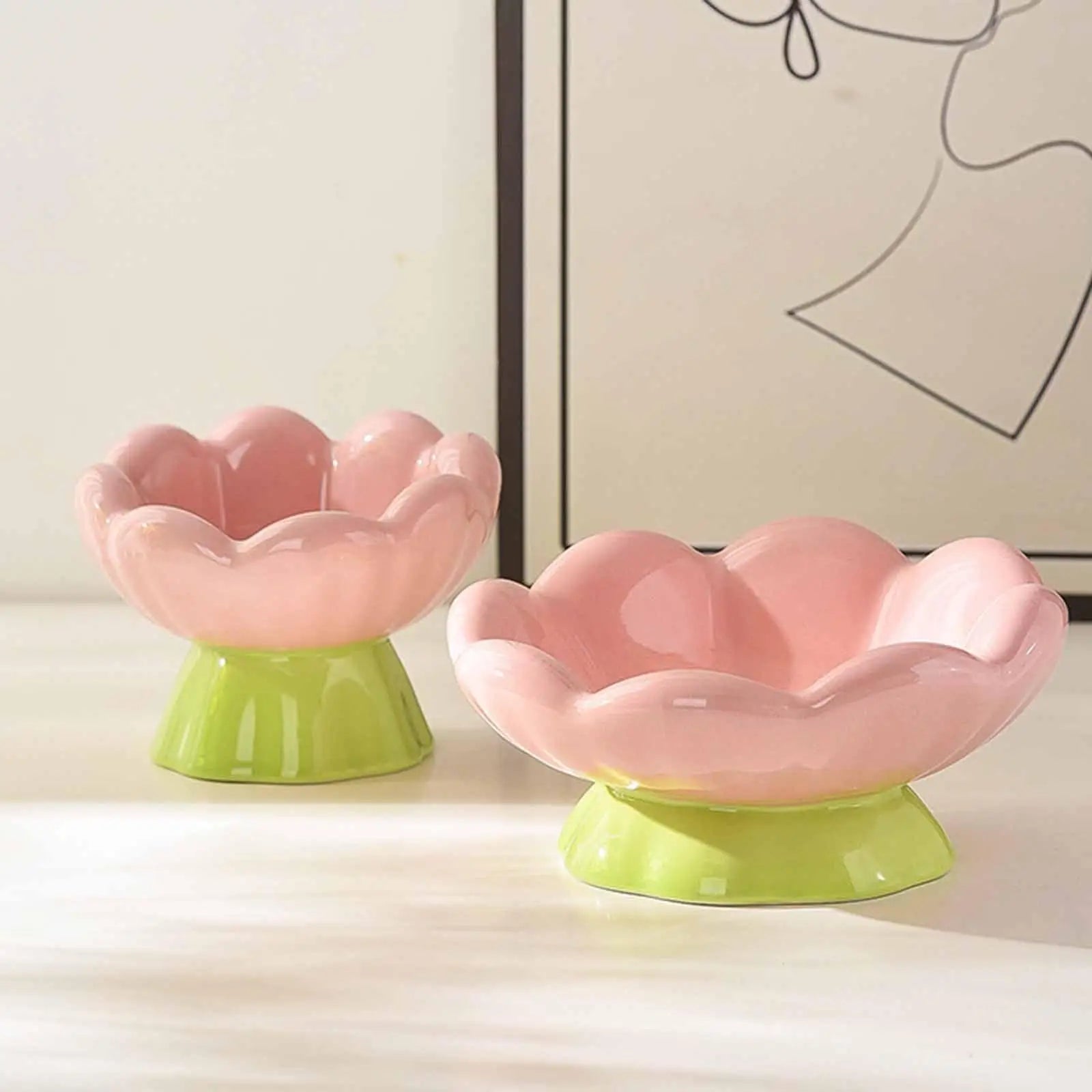 Bol Élevé en Céramique pour Animaux – Design Tulipe pour Chats & Petits Chiens